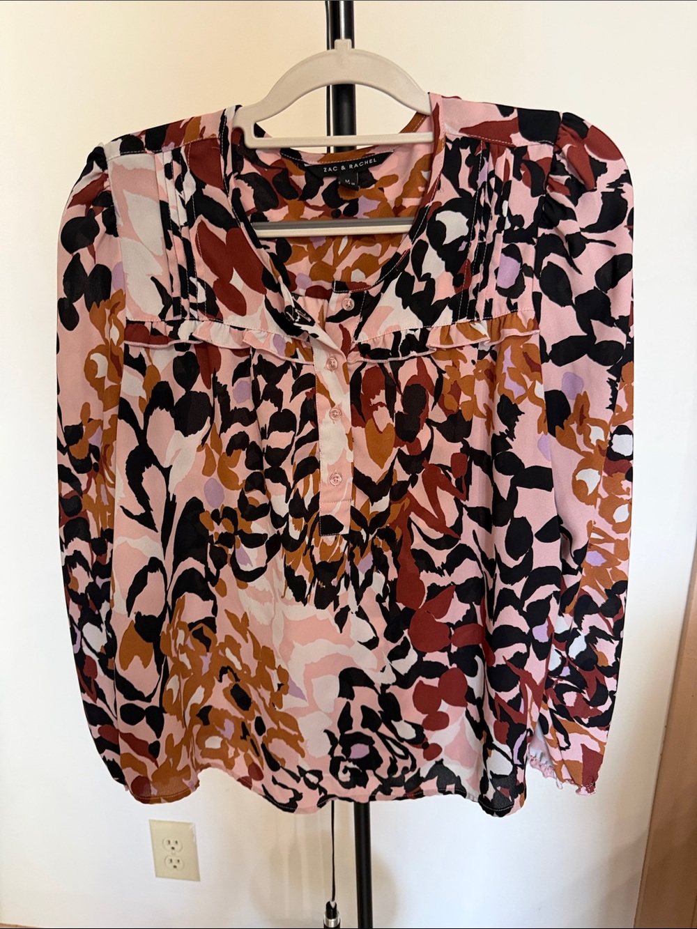 Zac & Rachel Pink Multi Floral-Print Buttoned Long-Sleeve Blouse